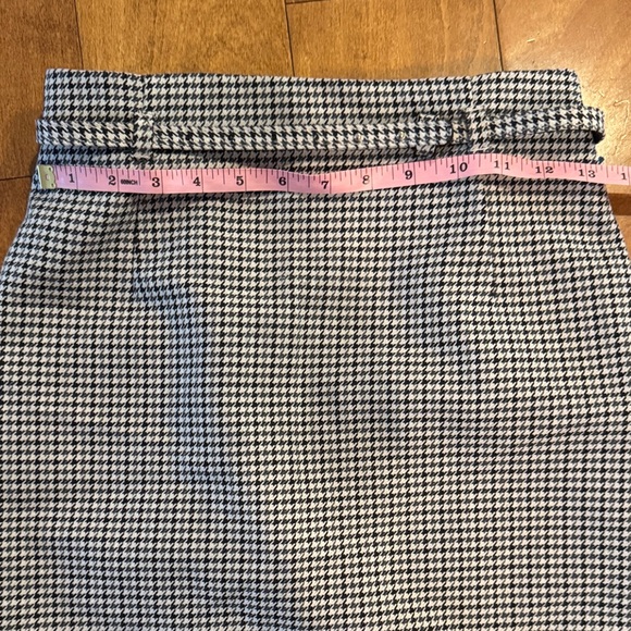 H&M Black and White Gray Houndstooth Belted Pencil Skirt - Picture 4 of 5